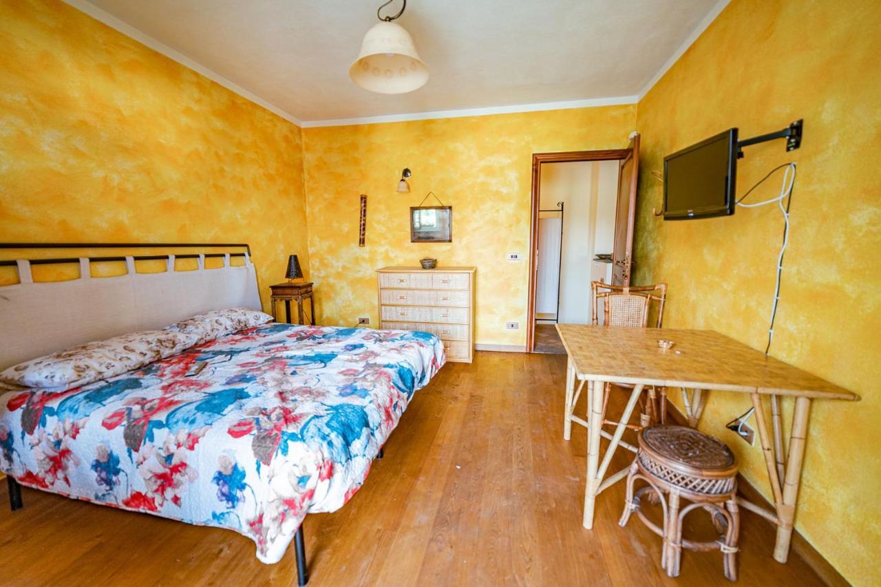 Arziga Bed & Breakfast Chieri Luaran gambar